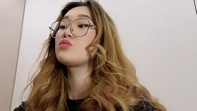 Jennatyan online show from January 2026 02:12:02 PM