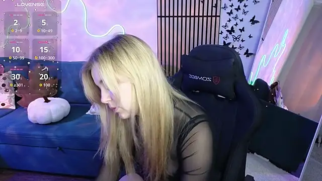 Mel Nelson online show from November 2025 02:44:01 AM