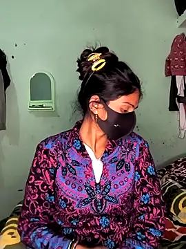 Snapshot of cute_simmy0 chatting on January 2025 05:00:02 PM cute simmy0 online show from January 2025 05:00:02 PM