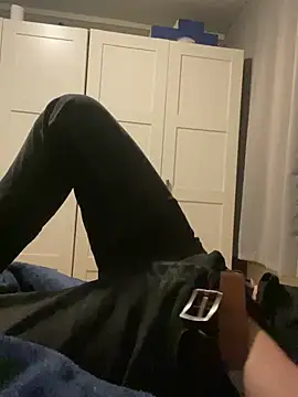 youssef00711 online show from March 2025 08:29:02 PM