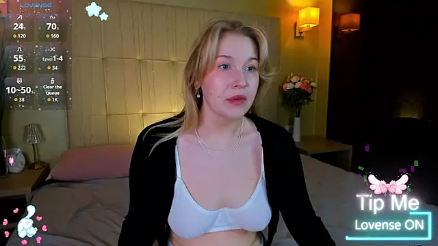 Snapshot of Colleen_Blake chatting on May 2026 05:18:02 PM Colleen Blake online show from May 2026 05:18:02 PM