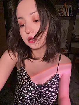 lalallalalaa- online show from February 2026 01:31:01 PM