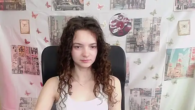  SusieSu  online show from April 2026 06:32:01 AM