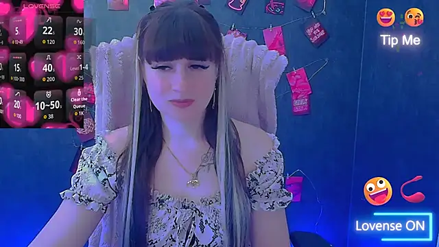 Snapshot of Violla_My chatting on May 2026 05:45:01 AM Violla My online show from May 2026 05:45:01 AM