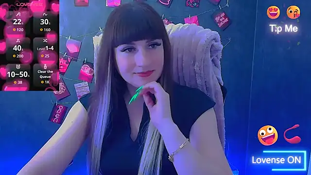 Snapshot of Violla_My chatting on May 2026 05:58:01 AM Violla My online show from May 2026 05:58:01 AM