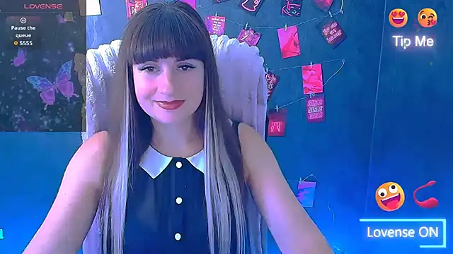 Snapshot of Violla_My chatting on July 2026 05:39:01 AM Violla My online show from July 2026 05:39:01 AM