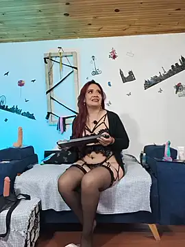 Snapshot of keila_j chatting on June 2026 10:17:01 AM keila j online show from June 2026 10:17:01 AM