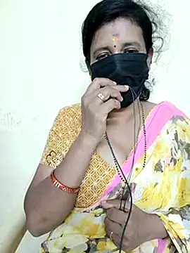 Snapshot of akshara_22 chatting on December 2024 07:48:02 PM akshara 22 online show from December 2024 07:48:02 PM