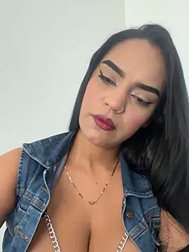 Sara-77 online show from October 2025 03:46:02 PM