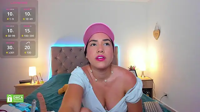 Scarlett 00  online show from February 2025 09:49:01 PM