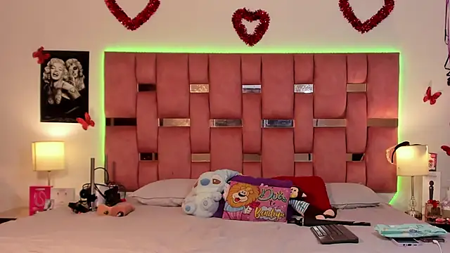 Snapshot of Betzabeth-Miller chatting on February 2026 03:02:01 AM Betzabeth-Miller online show from February 2026 03:02:01 AM