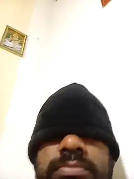 Nogeris20 online show from October 2025 05:02:02 PM