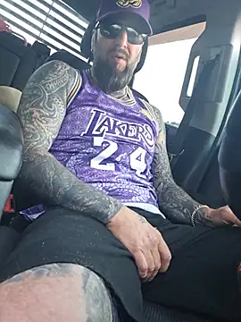 Snapshot of Beardedtattood chatting on July 2026 10:22:02 AM Beardedtattood online show from July 2026 10:22:02 AM