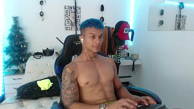 Leonard Price online show from February 2025 06:51:02 AM