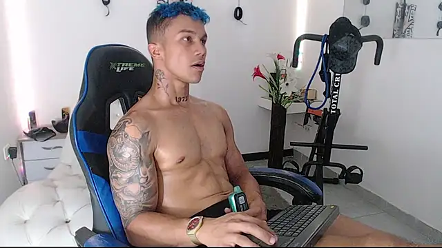 Leonard Price online show from March 2025 02:21:02 AM