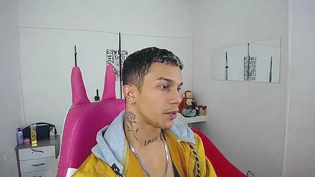 Leonard Price online show from November 2025 04:01:02 AM