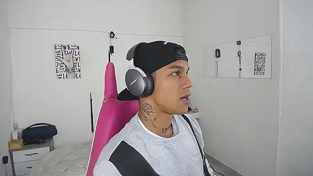 Leonard Price online show from January 2026 03:01:02 AM