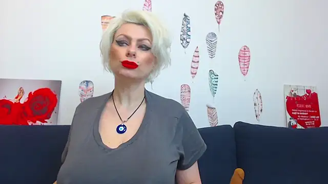 ForeverBarbie  online show from March 2026 12:05:02 AM