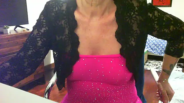 Snapshot of __Angel78__ chatting on June 2026 11:57:02 AM Angel78 online show from June 2026 11:57:02 AM