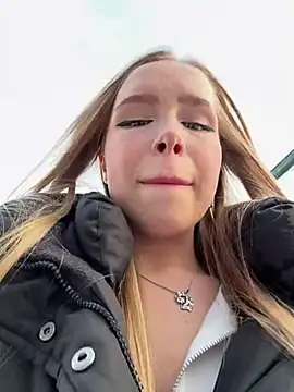 mur girl online show from February 2025 02:14:02 PM