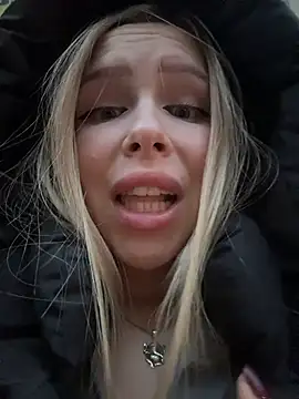 mur girl online show from December 2025 12:45:01 PM