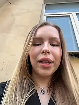 mur girl online show from March 2026 12:32:01 PM