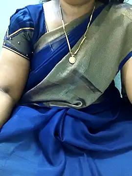 Snapshot of MaaliiiPonuTamil chatting on June 2026 02:05:02 AM MaaliiiPonuTamil online show from June 2026 02:05:02 AM