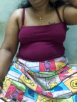 Snapshot of MaaliiiPonuTamil chatting on July 2026 07:46:01 PM MaaliiiPonuTamil online show from July 2026 07:46:01 PM