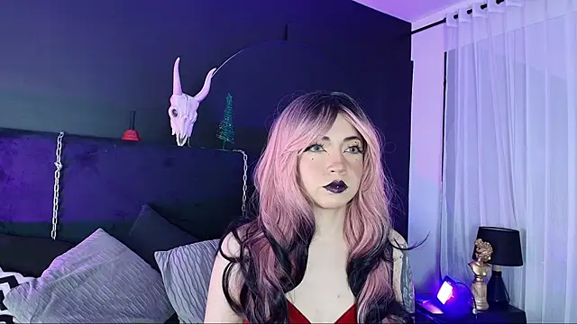 Aylen darkmoor online show from November 2025 07:46:02 PM