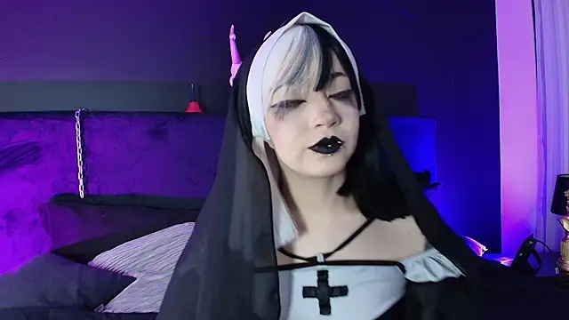 Aylen darkmoor online show from November 2025 07:54:01 PM