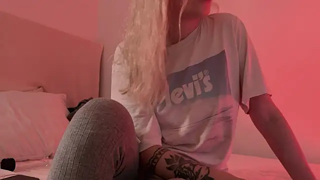 h2h0e online show from December 2024 07:38:02 PM