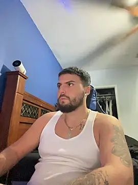 Snapshot of MasterKvn chatting on December 2024 10:34:02 AM MasterKvn online show from December 2024 10:34:02 AM