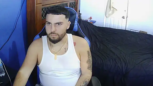 Snapshot of MasterKvn chatting on January 2025 09:50:02 PM MasterKvn online show from January 2025 09:50:02 PM