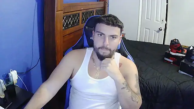 Snapshot of MasterKvn chatting on February 2025 03:50:01 AM MasterKvn online show from February 2025 03:50:01 AM