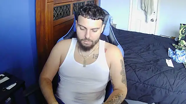 Snapshot of MasterKvn chatting on March 2025 07:07:02 PM MasterKvn online show from March 2025 07:07:02 PM