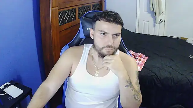 Snapshot of MasterKvn chatting on March 2025 01:58:02 AM MasterKvn online show from March 2025 01:58:02 AM