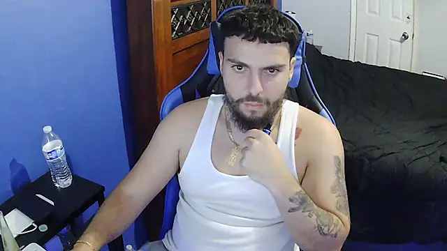 Snapshot of MasterKvn chatting on March 2025 11:31:02 AM MasterKvn online show from March 2025 11:31:02 AM