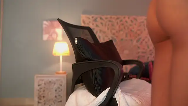 lupeebony online show from October 2025 07:27:02 PM