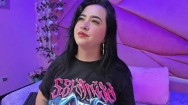 Victoria Rossy online show from October 2025 07:54:02 PM