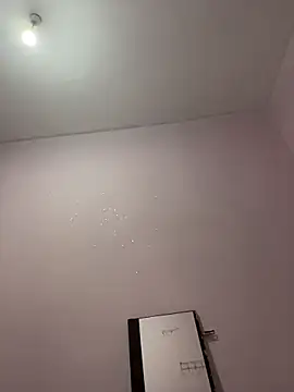 diege72 online show from November 2025 12:43:02 AM