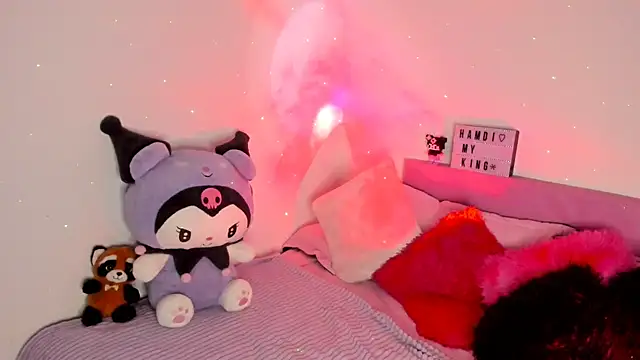 gabyye capprins online show from February 2025 01:25:02 AM