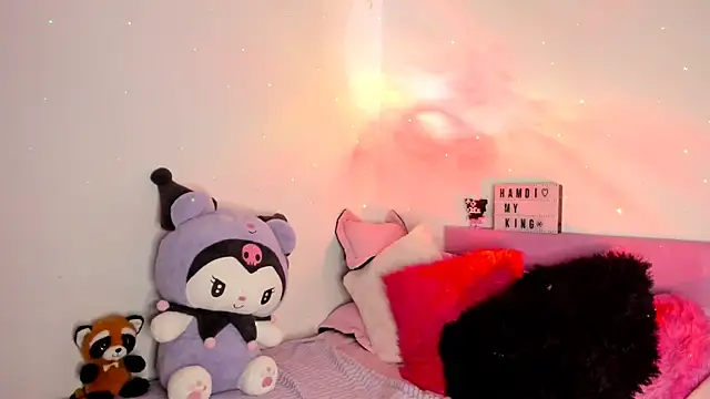 gabyye capprins online show from February 2025 12:16:01 AM