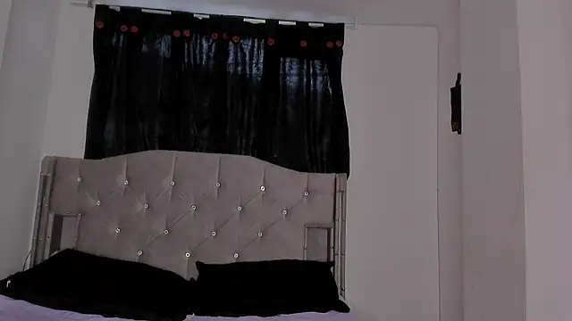 game with lesbians  online show from February 2025 10:25:01 PM