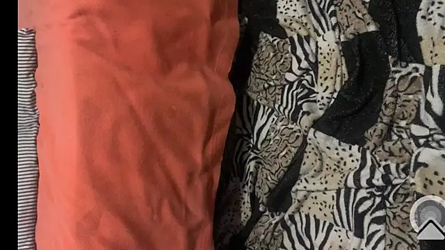 Snapshot of melaniie_7 chatting on March 2025 05:11:02 AM melaniie 7 online show from March 2025 05:11:02 AM