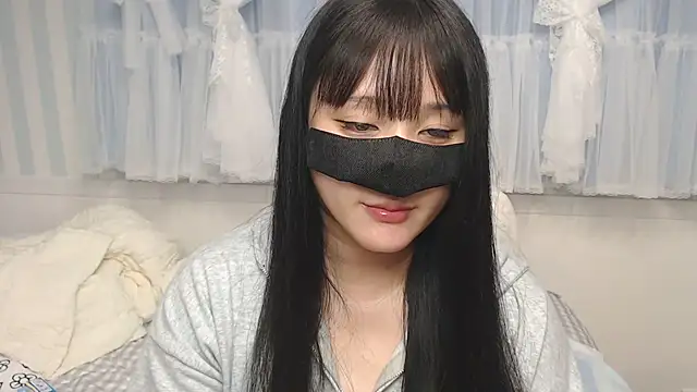 Snapshot of yua0727 chatting on June 2026 01:41:02 PM yua0727 online show from June 2026 01:41:02 PM