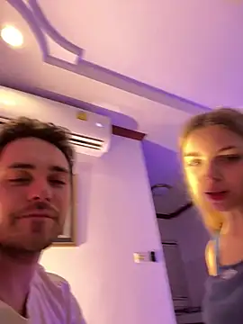 Snapshot of Alice1_secret chatting on March 2025 03:58:02 PM Alice1 secret online show from March 2025 03:58:02 PM