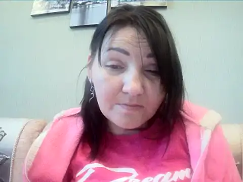 ClaireSunset online show from May 2026 05:28:01 PM