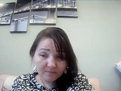 ClaireSunset online show from June 2026 05:25:01 PM