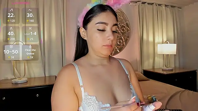 Belliinda 21 online show from April 2026 07:11:02 PM