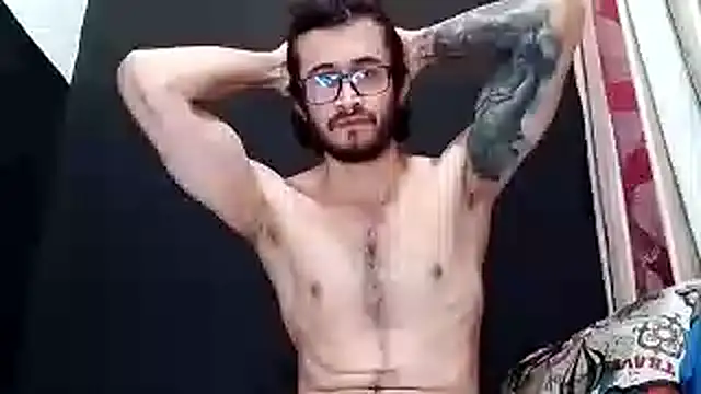 Loggan donnelly online show from November 2025 06:35:02 AM